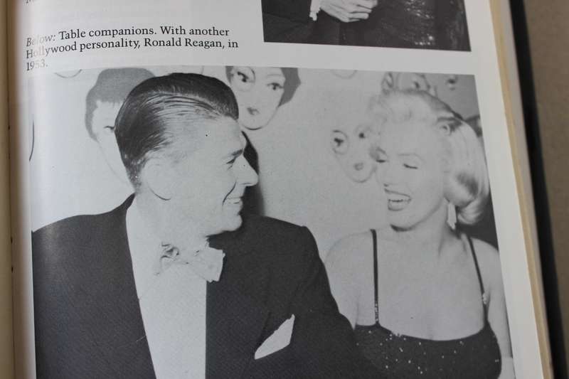 GODDESS. The secret lives of Marilyn Monroe by Anthony Summers.