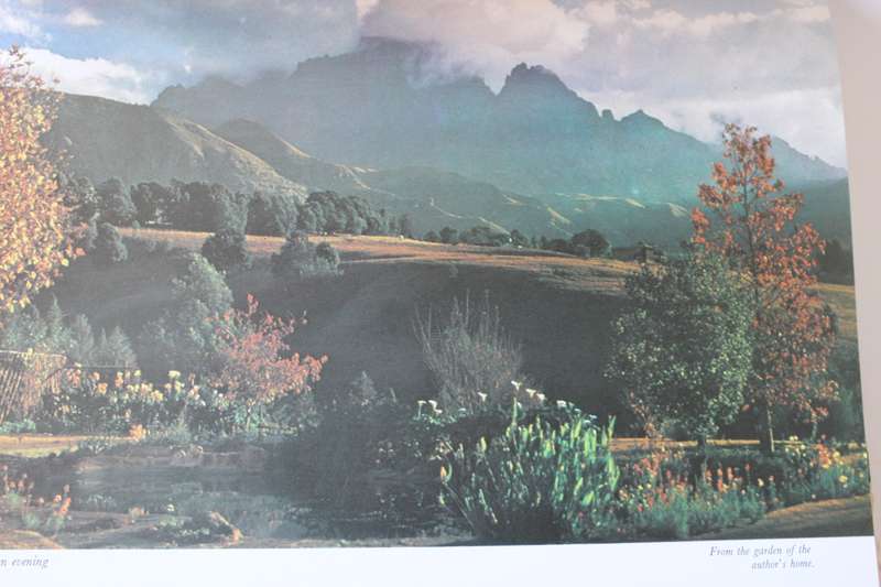 BARRIER OF SPEARS. Drama of the Drakensberg. R.O. Pearse.