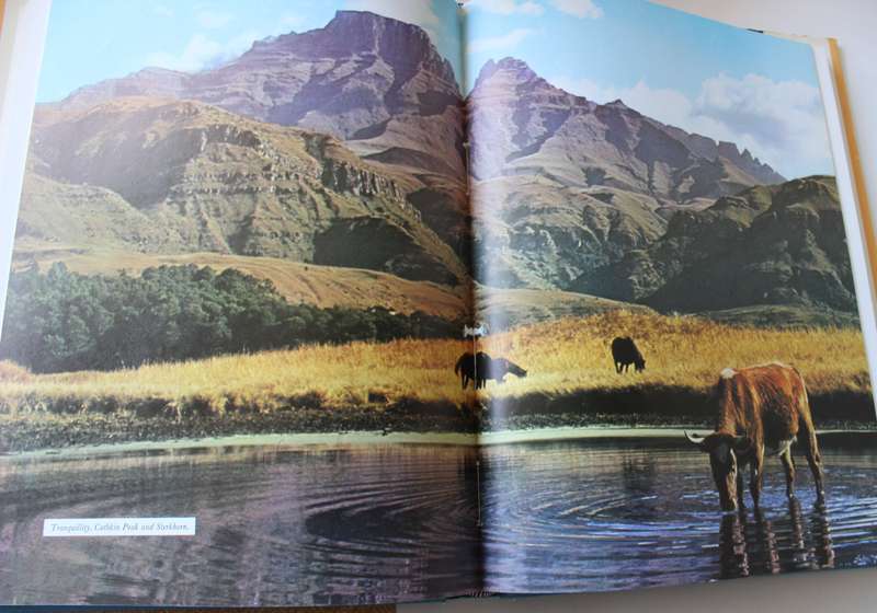 BARRIER OF SPEARS. Drama of the Drakensberg. R.O. Pearse.