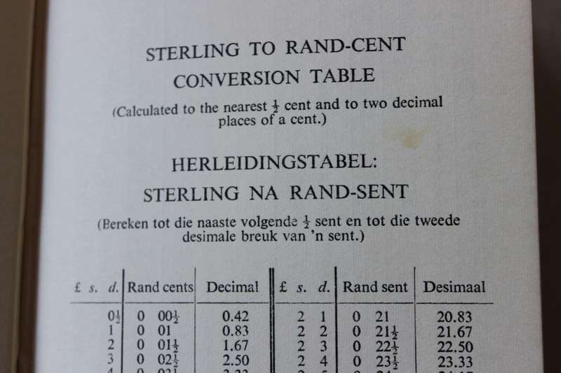 WARNE-JUTA RAND-CENT READY RECKONER / RAND-SENT REKENBOEK TWEETALIGE UITGAWE  deur Eric Rosenthal