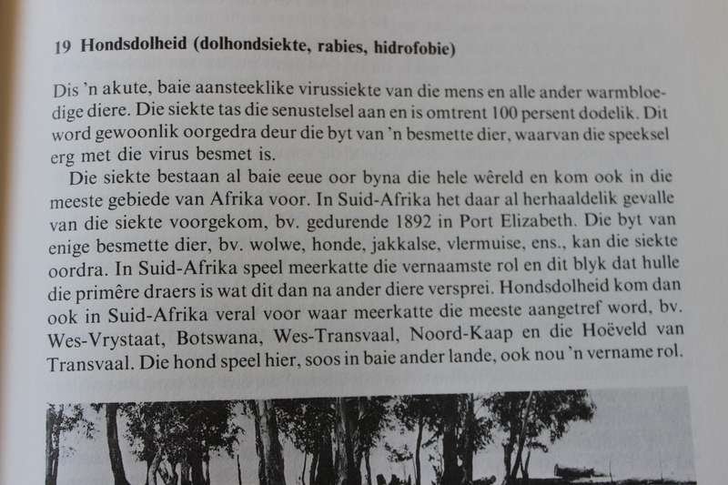 HANDBOEK OOR VEESIEKTES  deur Monnig en Veldman