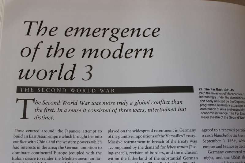 PHILIP'S ATLAS OF WORLD HISTORY   Genral Editor R. I. Moore