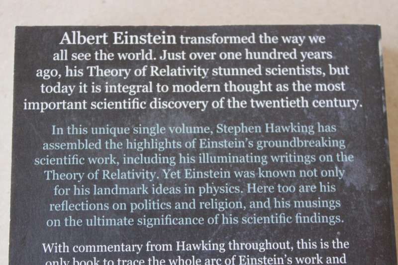 THE ESSENTIAL EINSTEIN - His Greatest Works  by Stephen Hawking