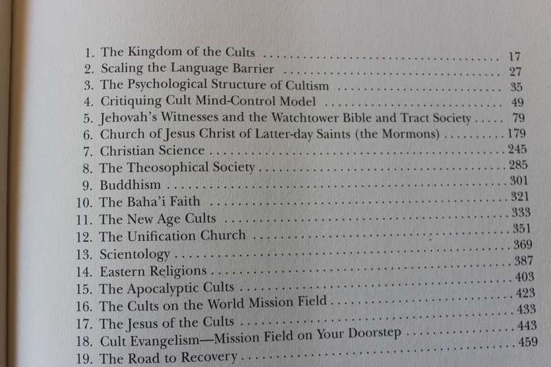THE KINGDOM OF THE CULTS  by Walter Martin