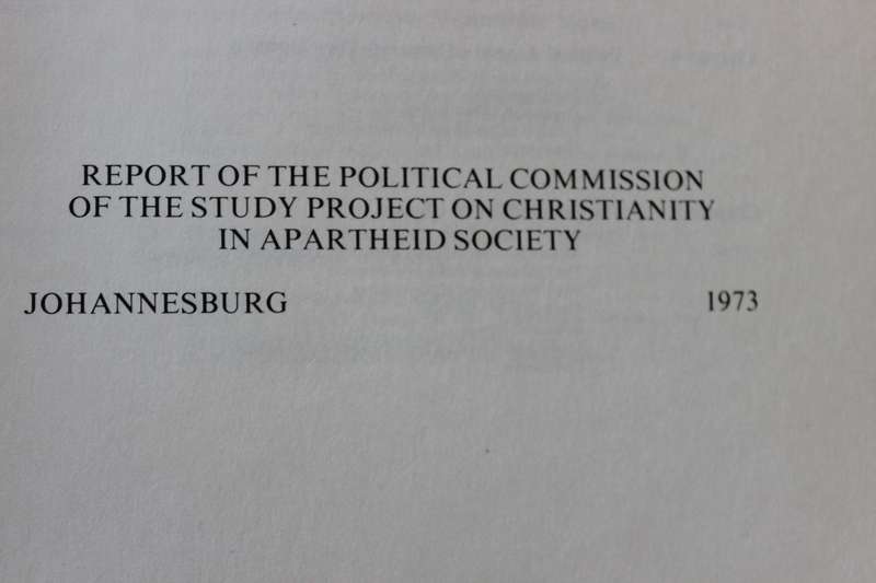 SOUTH AFRICA'S POLITICAL ALTERNATIVES  by Peter Randall  SPRO-CAS Publications Number 10