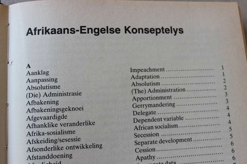 POLITIEKE KONSEPTE  deur H.J. Kotze en J.J. van Wyk