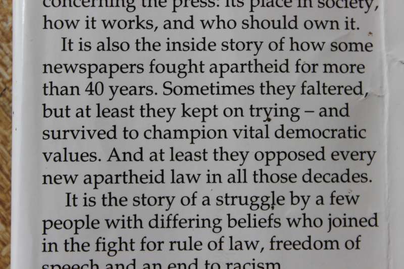 EDITORS UNDER FIRE  by Harvey Tyson (The story of SA news gathering before 1994)