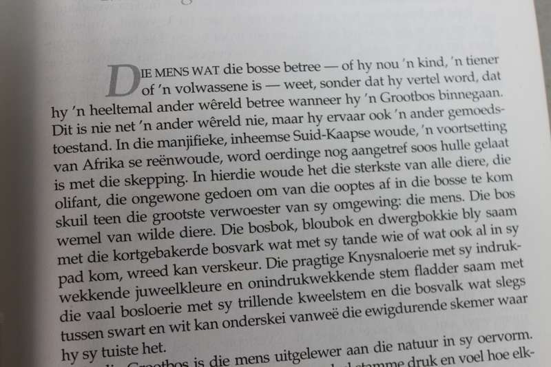 BRIEWE UIT DIE TUIN VAN EDEN  deur Sue van Waart Eerste druk 1993)