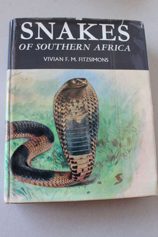 SNAKES OF SOUTHERN AFRICA  by Vivian F. M. Fitzsimons