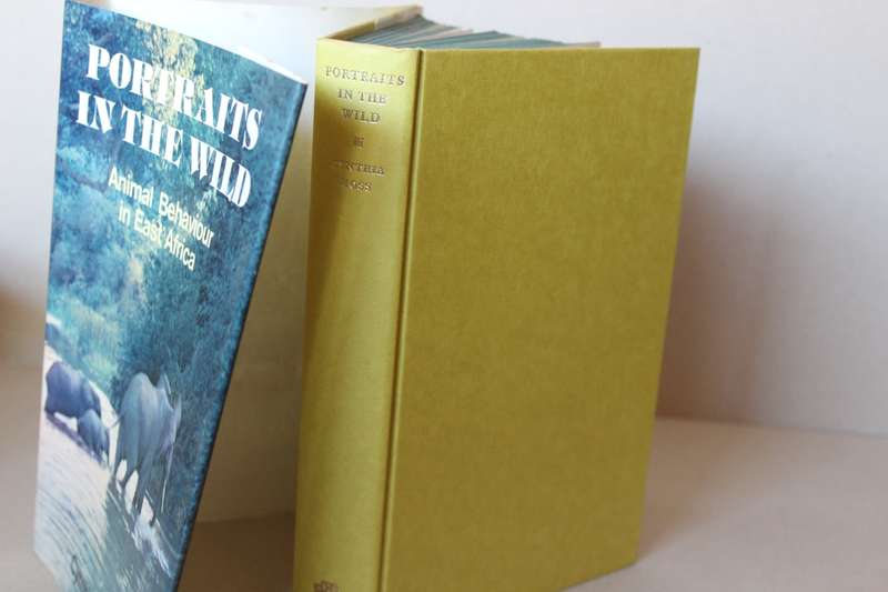 PORTRAITS IN THE WILD  Animal Behaviour in Eaast Africa  by Cynthia Moss