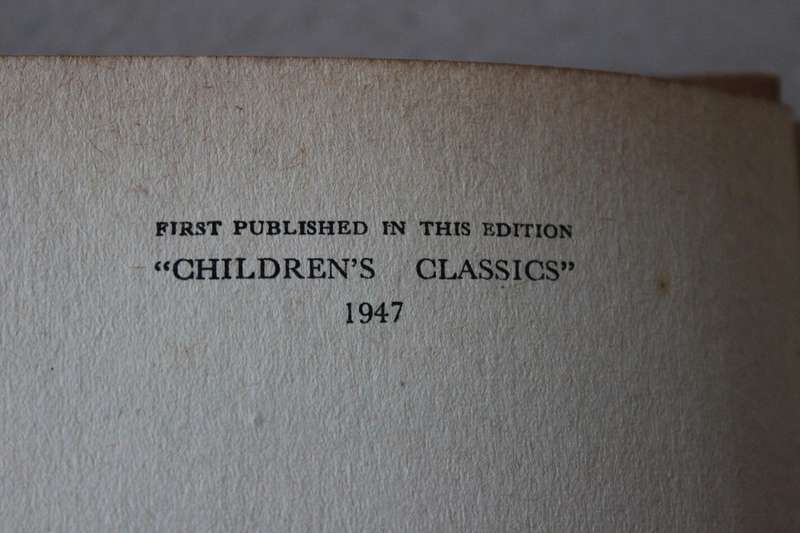 TOM BROWN'S SCHOOLDAYS  by Thomas Hughes