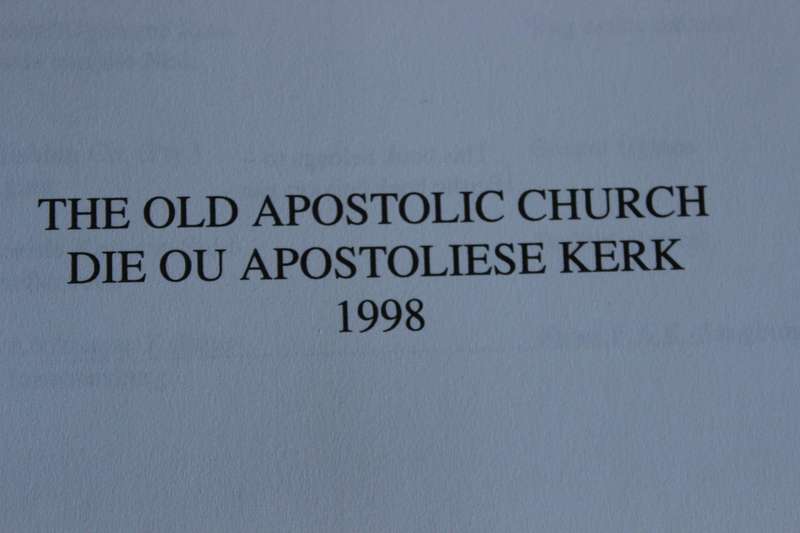 SING EMMANUEL  Sangbundel met bladmusiek van die Ou Apostoliese Kerk  Eerste Uitgawe 1998