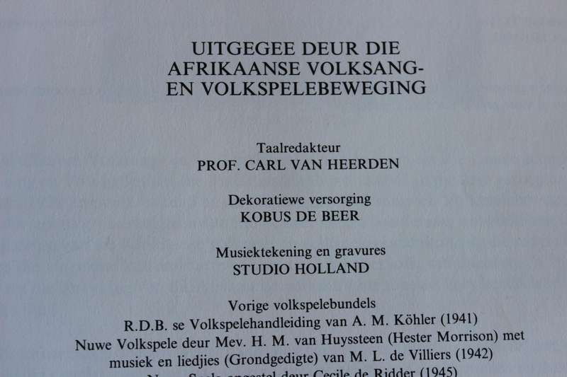 ONS VOLKSPELE-ERFENIS  Uitgegee deur die Afrikaanse Volksang- en Volkspelebeweging