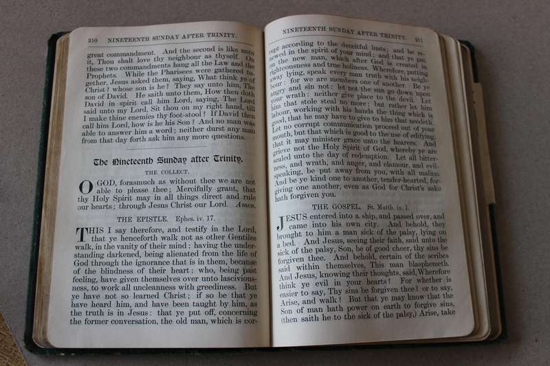 THE BOOK OF COMMON PRAYER  The Church of England Oxford University Press