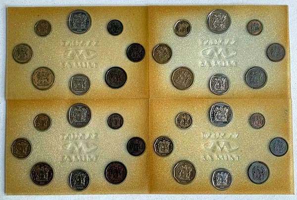 1992 South Africa Uncirculated Coin Mint Set X4 As issued by The South African Mint