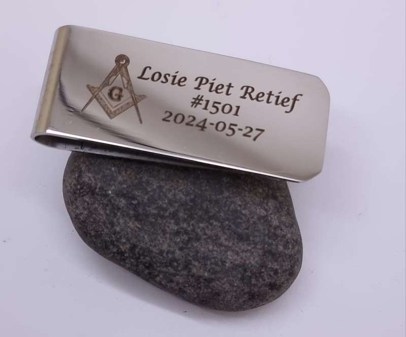 High Quality Chromed Money Clip in Presentation Box