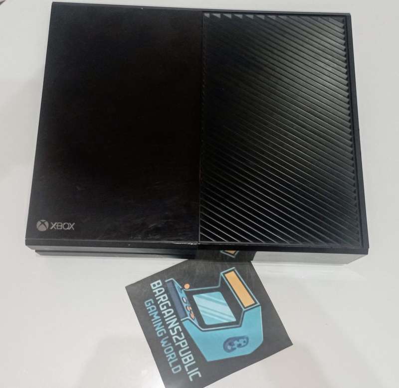 Xbox One (Model 1540)