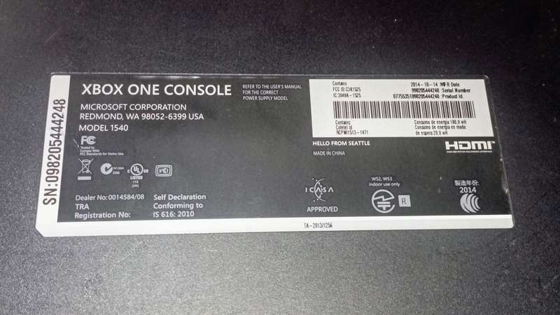 Xbox One (Model 1540)