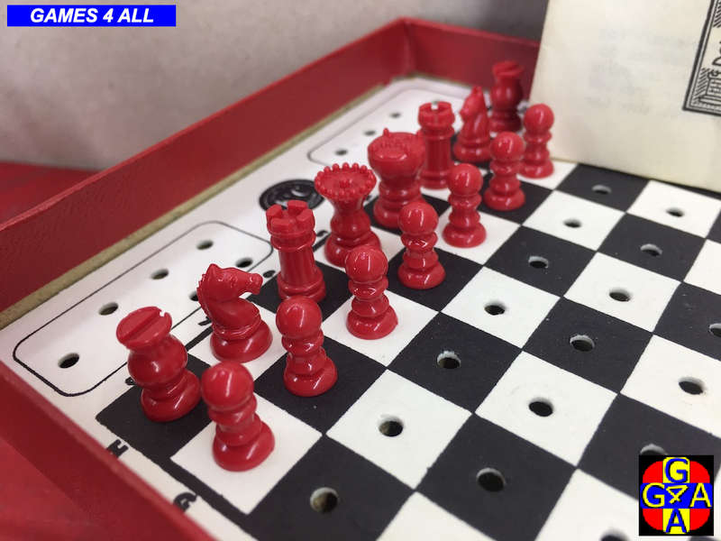 3 vAmazing Mini Chess Sets - ONE BID FOR ALL
