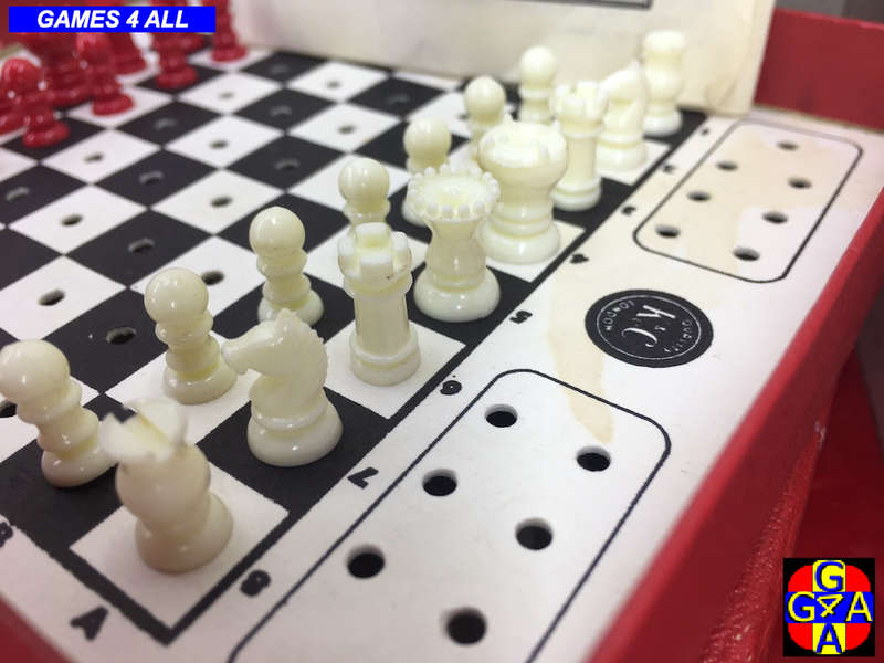 3 vAmazing Mini Chess Sets - ONE BID FOR ALL
