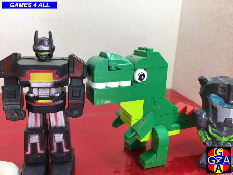 6 Random Figurines