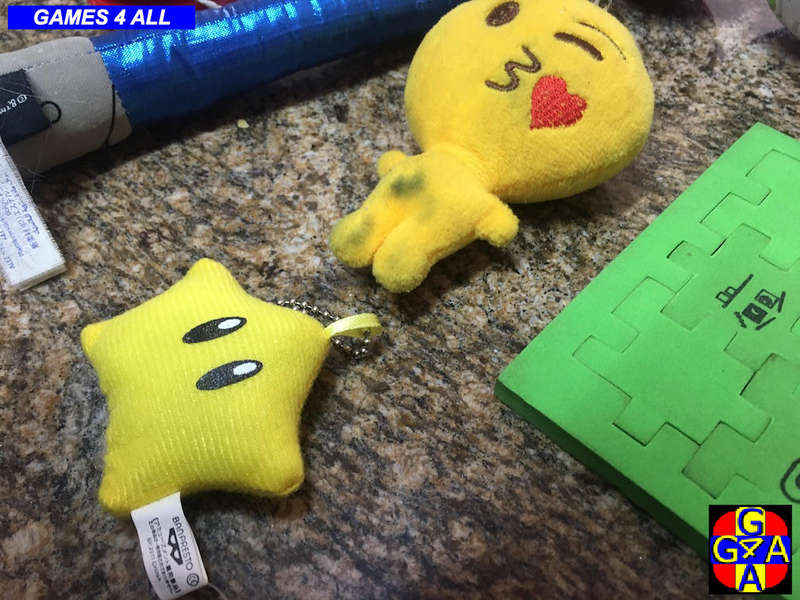 Puzzles + Random Toy Lot