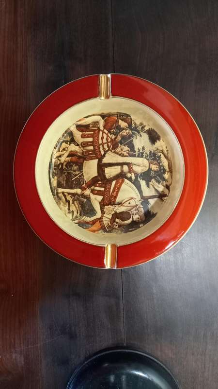 ASHTRAY LARGE MAGNIFICENT AND HEAVY - Vintage Porcelain Hand Made In Florentine Italy