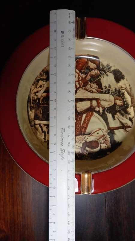 ASHTRAY LARGE MAGNIFICENT AND HEAVY - Vintage Porcelain Hand Made In Florentine Italy