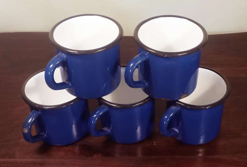 IBILI ENAMEL BLUE COFFEE MUGS X 5