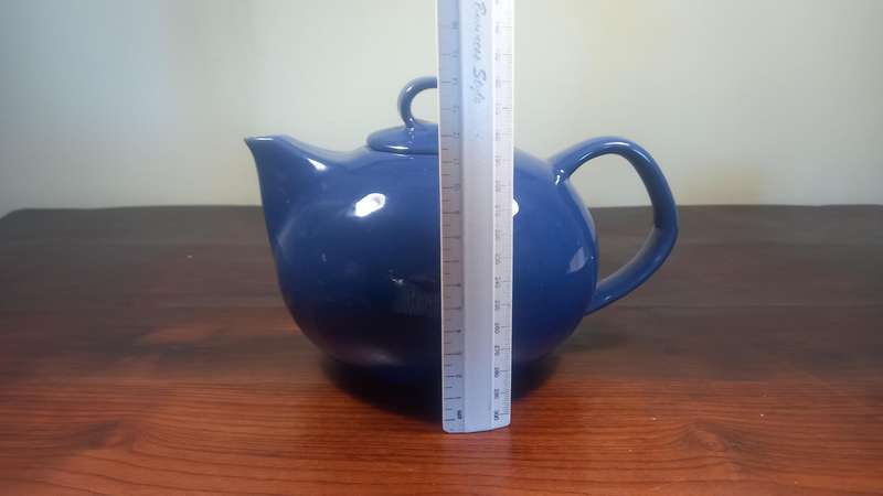 BLUE TEA POT