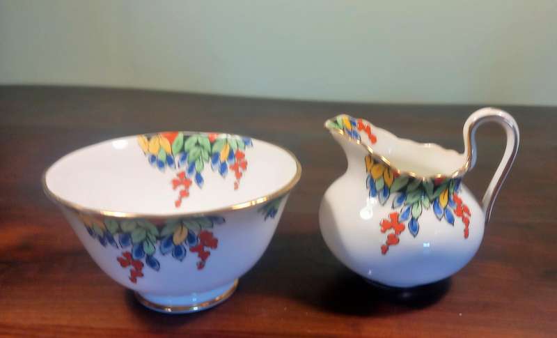 NEW CHELSEA STAFFS 5 cups, 5 Saucers, Sugar bowl, Creamer 1930-1945