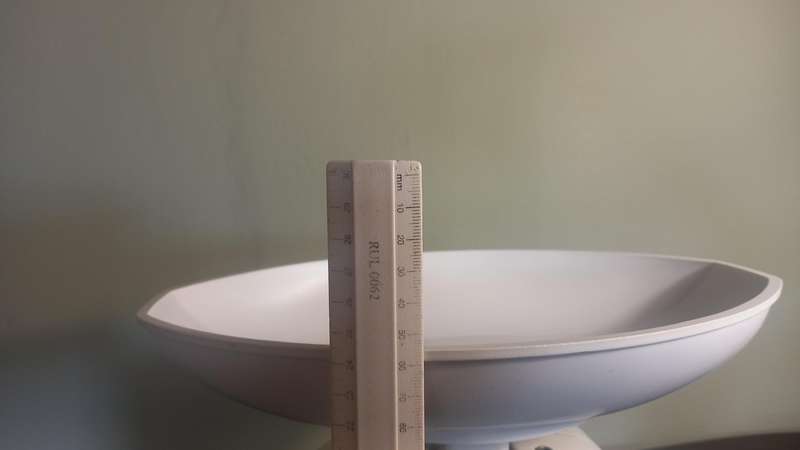 COLLECTION OF VINTAGE KITCHEN SCALES