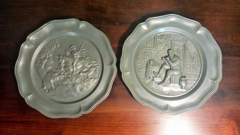 2 X VINTAGE GERMAN/DUCH PEWTER PLATE BEAUTIFUL 3D RAISED IMAGE.