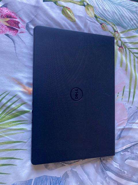 Dell Laptop I7