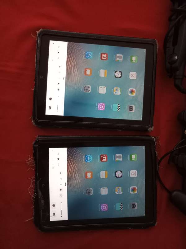 Joblot !!!!!!!!! Electronics ( x2 Ipads )