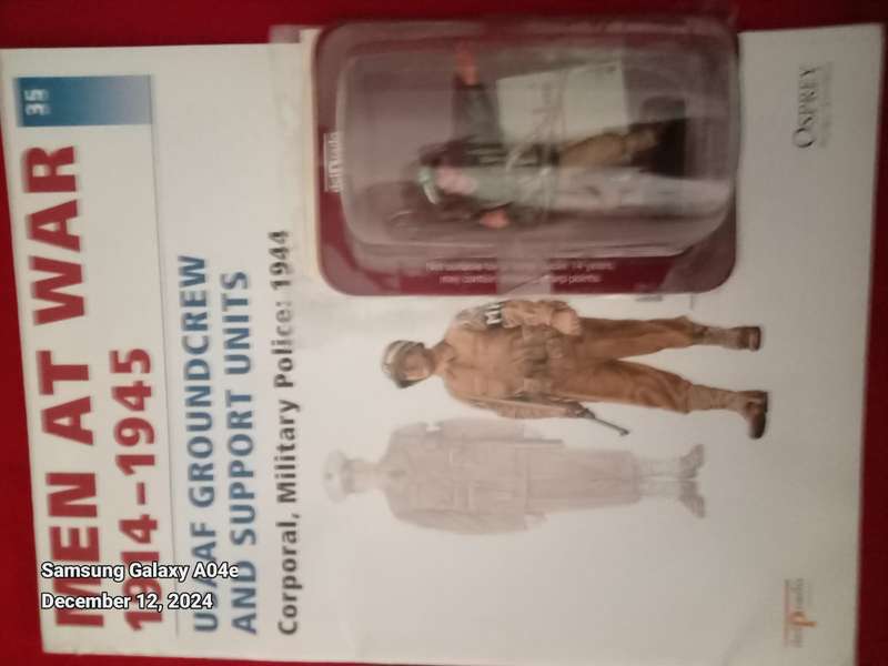 MEN AT WAR ( Del prado collection ) x42 Hand Painted toy soldiers