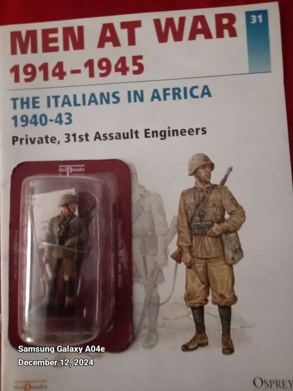 MEN AT WAR ( Del prado collection ) x42 Hand Painted toy soldiers