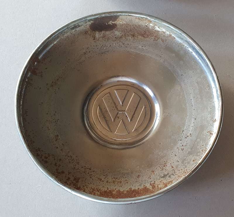 Vintage VW wheel hubcap as per photo
