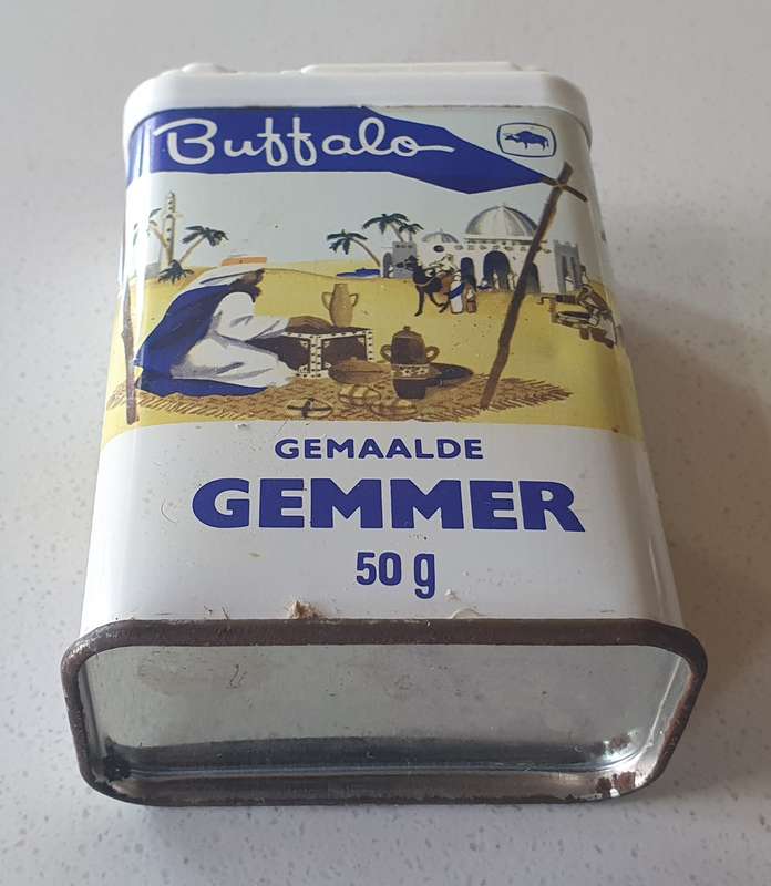 Vinatege Buffalo ground ginger tin as per photos