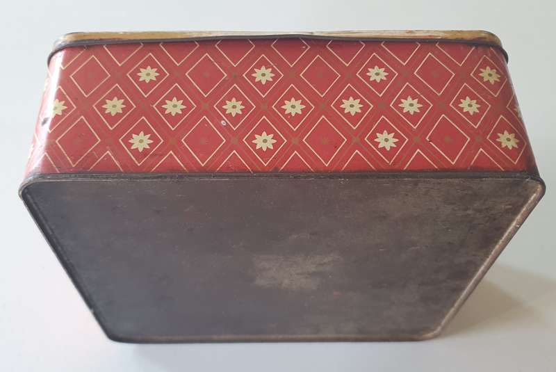 Vintage Biscuits tin as per photos