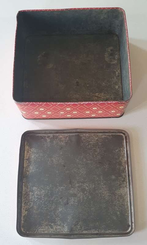 Vintage Biscuits tin as per photos