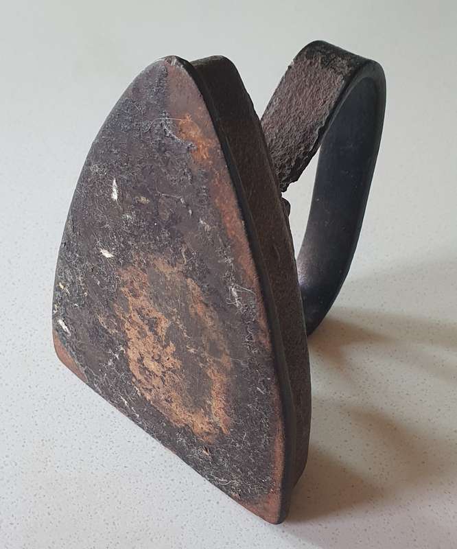 Vintage cast iron, coal stove clothing Sad Iron as per photo
