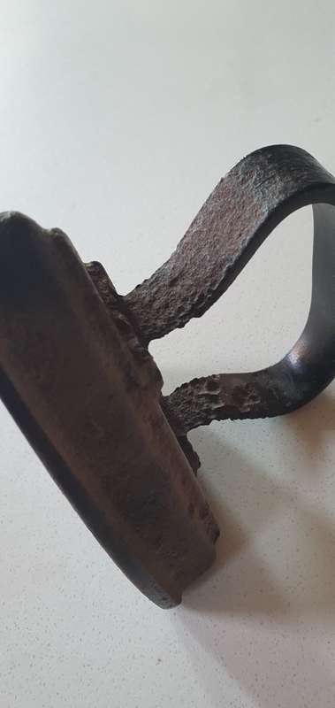 Vintage cast iron, coal stove clothing Sad Iron as per photo