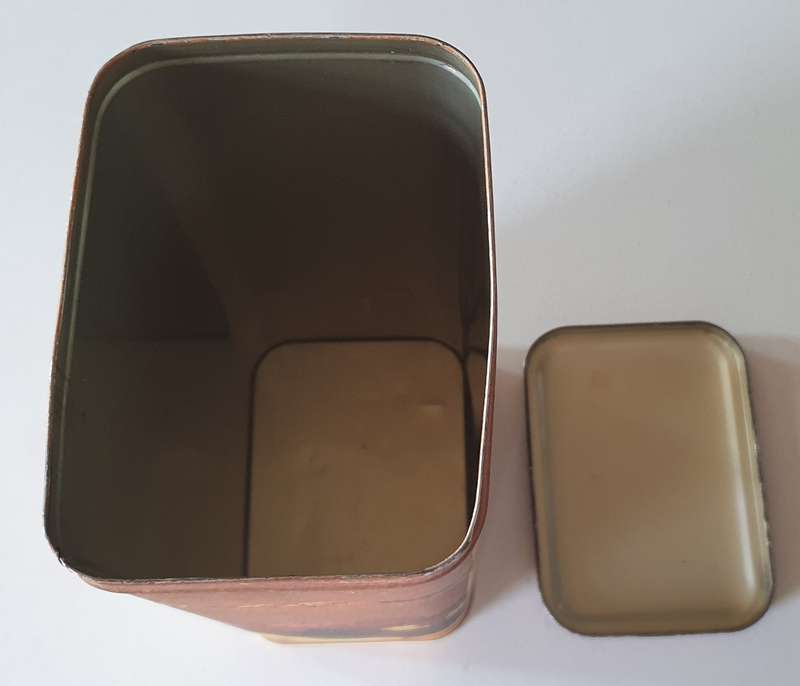 Wonder Bake cake flour tin as per photo