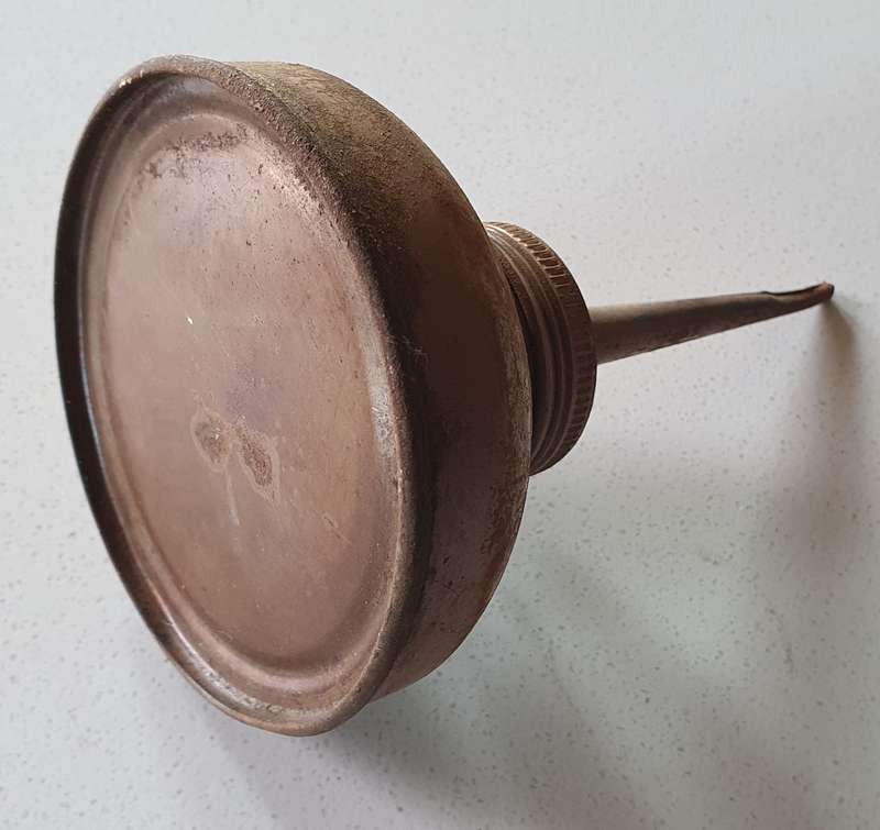 Vintage metal oil can as per photo