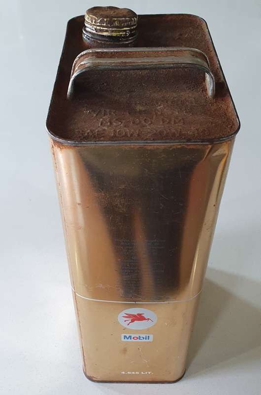Vintage MOBIL one gallon motor oil tin as per photo