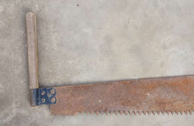 Vintage two man crosscut pull saw as per photos