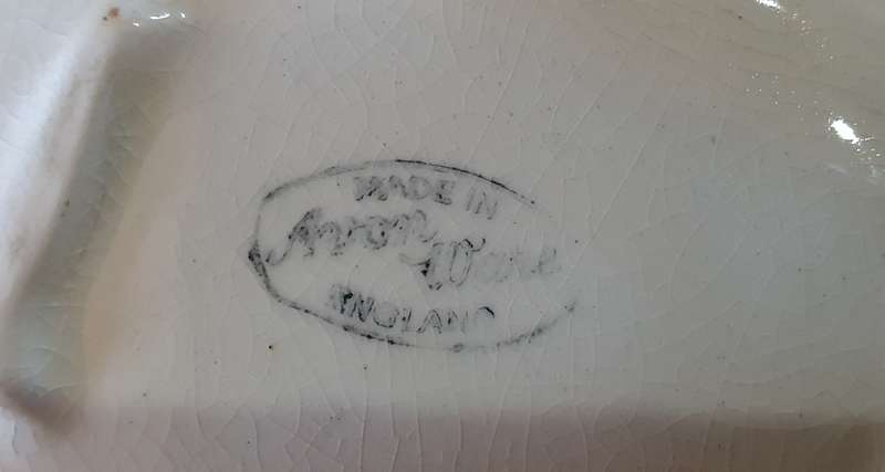 Vintage AVON WARE, made in England as per photo