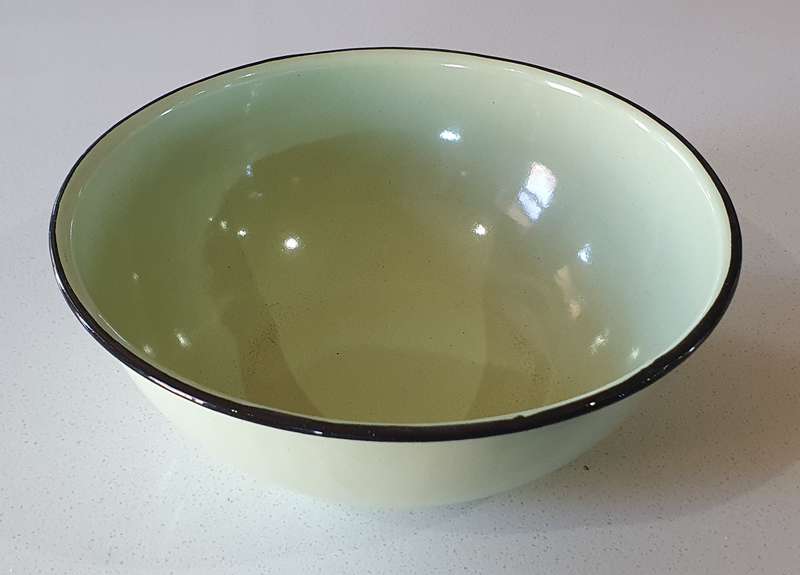 Enamel bowl as per photo