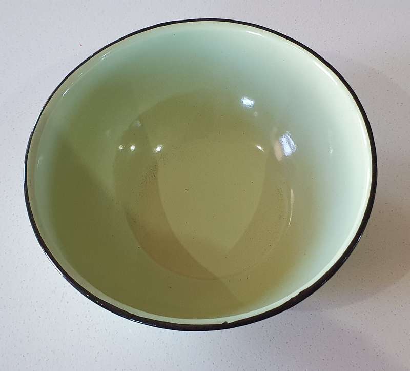 Enamel bowl as per photo
